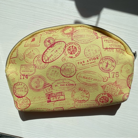 Ipsy Yellow and Orange Cosmetics Travel Bag - Picture 10 of 10